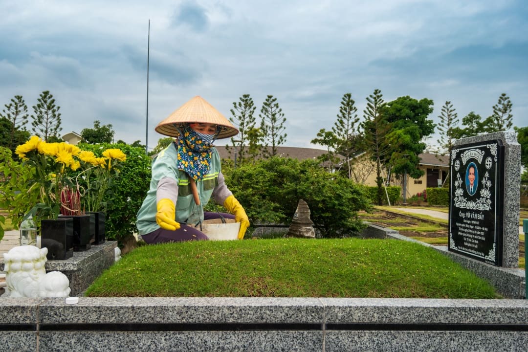 Dịch vụ chăm sóc mộ tại hoa viên Sala Garden