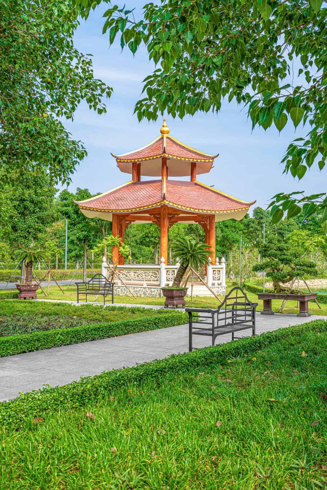 Chòi nghỉ chân tại nghĩa trang Sala Garden