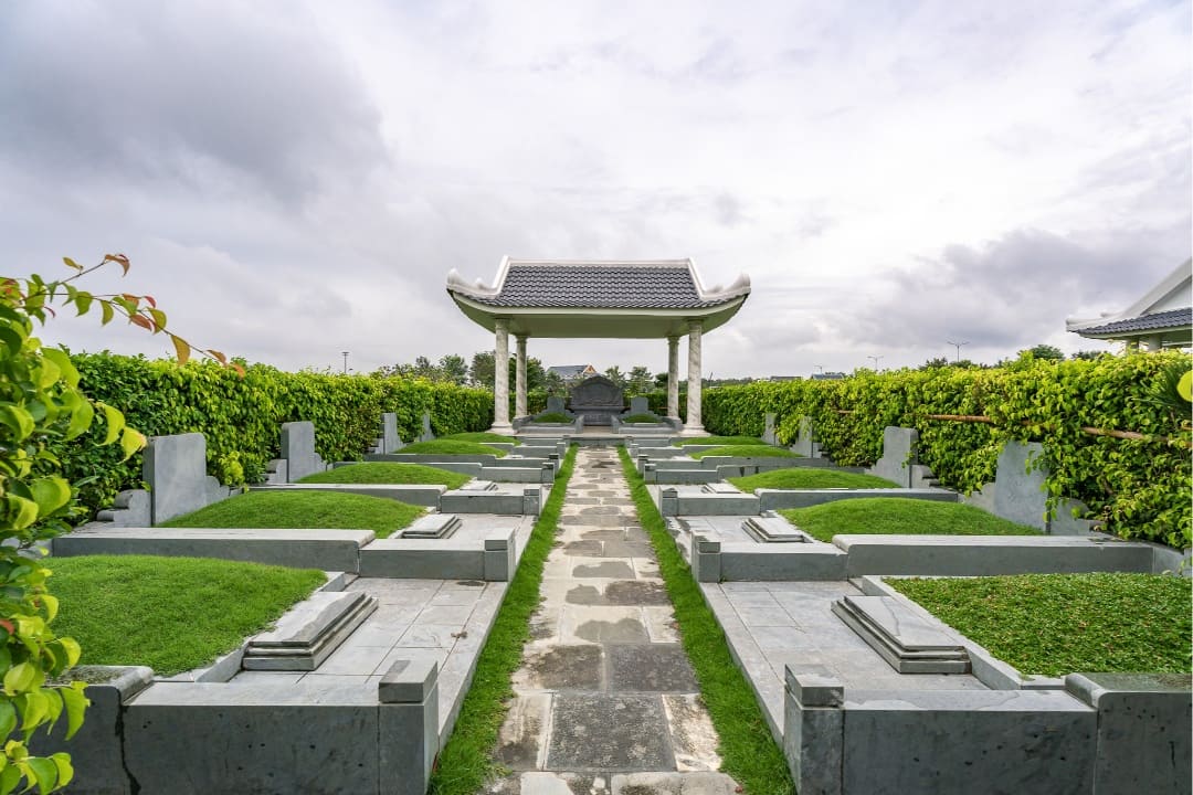 Mộ gia tộc là gì