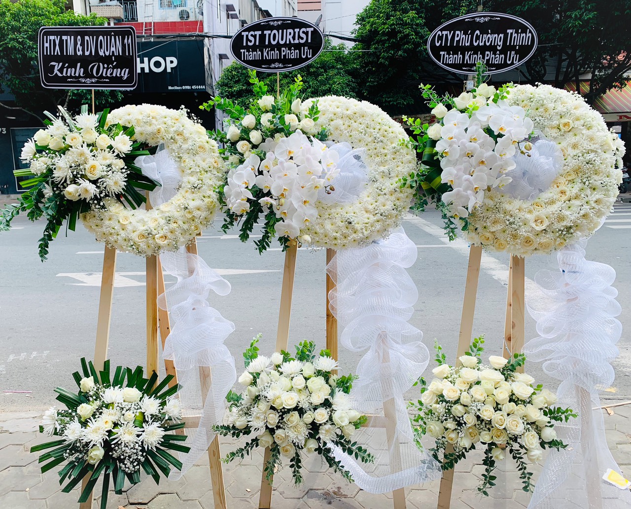Lưu ý chọn hoa viếng đám tang