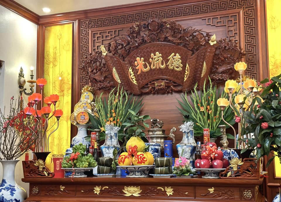 Lưu ý bàn thờ đón Tết