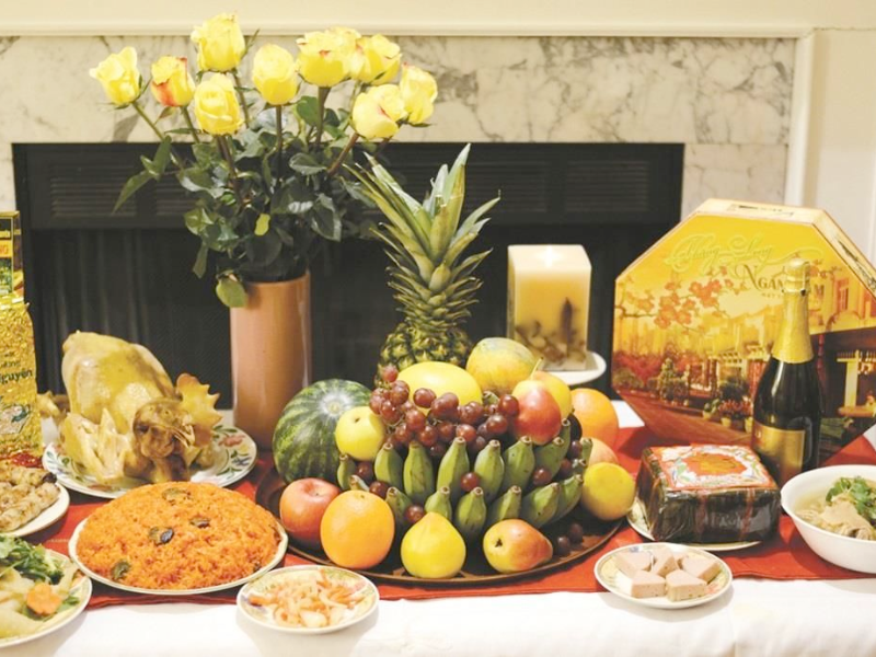 Mâm cúng dành cho thần linh